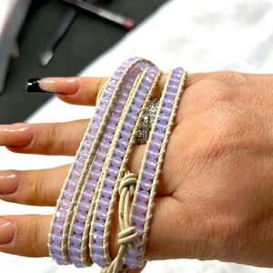 Chan luu white pearl with pink bead